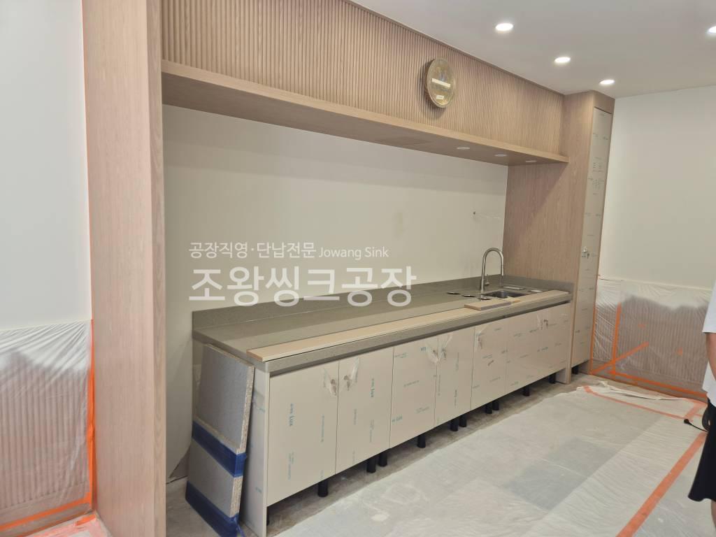 /user/j/jowangsink/editor/2507/b1c56ffb796172bc70e8ad9b5d7a4178_1753677417_2984.jpg 이미지크게보기